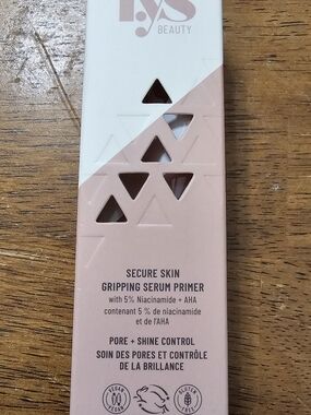 LYS Beauty Secure Skin Gripping Serum Primer